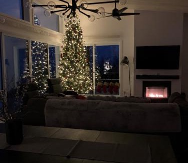 Petite-Riviere-Saint-Francois Ski Chalet | Chalet le Roc