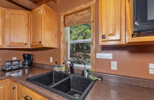 Eagle River House | Chain Lake Retreat Holiday Home