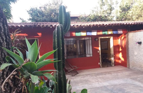 Sao Sebastiao das Aguas Claras Cabin | "Chalé Balines Oroboro" 1 - Casa com jardim de 150 m e cozinha completa em Macacos