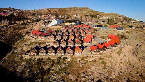 Penhas da Saude Ski Chalet | Chalé de Montanha com sons de rio