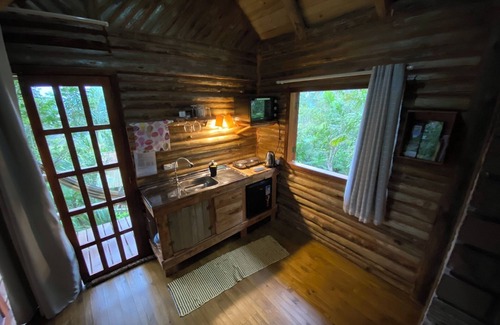 Praia Grande Ski Chalet | Chalé Tucano Eco.hospedagem - Virado Para o Nascer do Sol, com uma Vista Linda