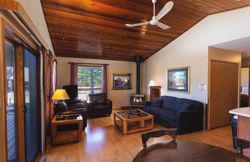 Jasper East Ski Chalet | Chalet #134 - Pet Friendly Two Bedroom