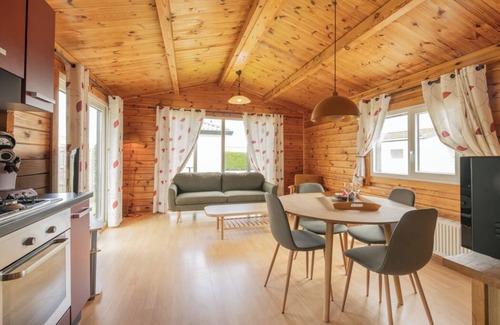 Sint-Annaland Resort | Chalet 130 - Two Bedroom Resort, Sleeps 4