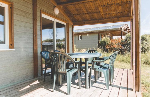 Marminiac Ski Chalet | Chalet 3 étoiles - Piscine - eebbid