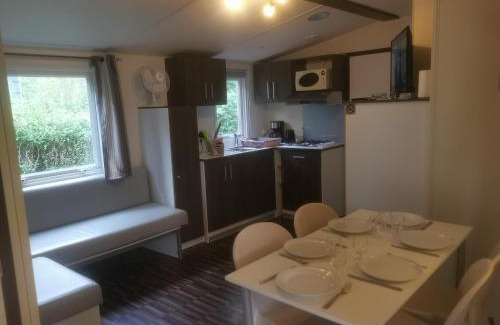 Ivry-la-Bataille Ski Chalet | Chalet 3 chambres 6 pers Tohapi 3 étoiles- Direct proprio- plusieurs logements
