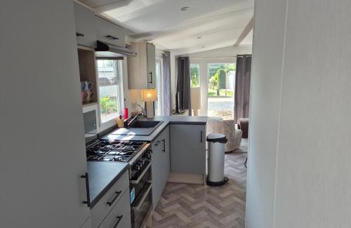Sint Maarten Ski Chalet | Chalet 549 op Recreatiepark de Wielen