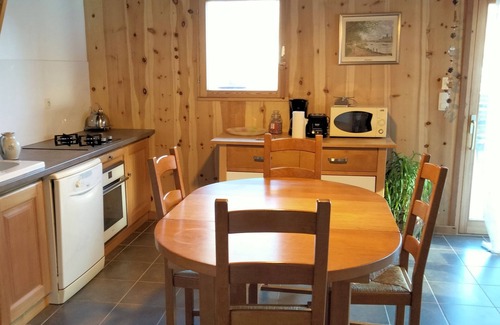 LʼArgentiere-la-Bessee Ski Chalet | Chalet 80m2, Very quiet, exceptional view of the mountains