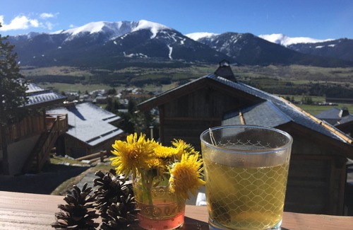 Superbolquere Ski Chalet | Chalet Aguila 5* (NEW) sleeps 12 - XXL. jacuzzi and panoramic sauna