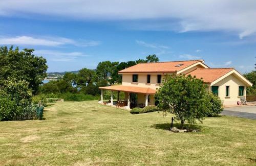 Ares House | Chalet al lado del mar entre Redes y El Raso