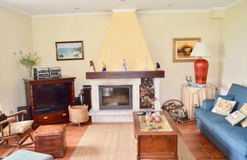 Ares House | Chalet al lado del mar entre Redes y El Raso