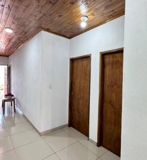 Encarnacion House | Chalet Amplio