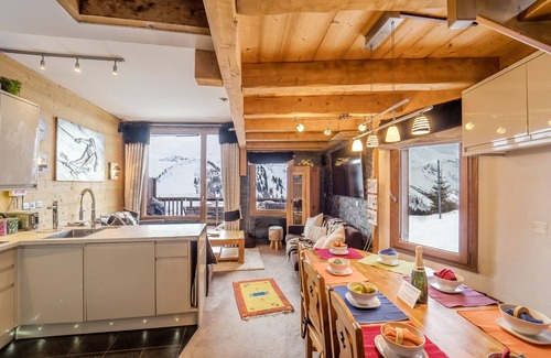 Avoriaz Ski Chalet | Chalet Ardoisière - Luxury 4 bed ski chalet by Avoriaz Chalets