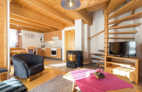 Frantschach-Sankt Gertraud House | Chalet in Alps with Private Sauna