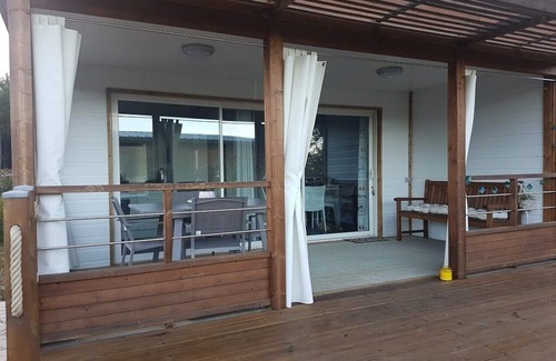 Tosse Ski Chalet | Chalet between ocean and ponds