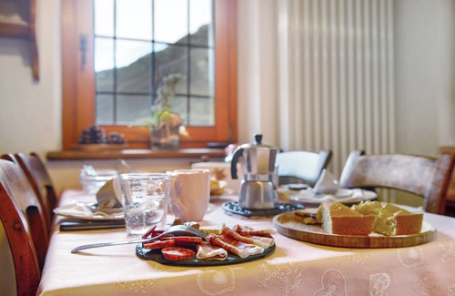Fontainemore Ski Chalet | Chalet "Bnb Mont Mars Suite Mon Rêve" with Mountain View, Terrace & Wi-Fi