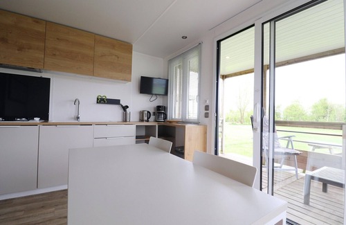 Heeg House | Chalet by Hegermeer with Harbor Access