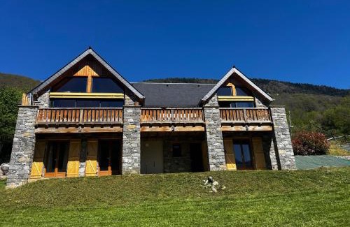Guchan Ski Chalet | Chalet de luxe contemporain vue 360 degrés sur les montagnes