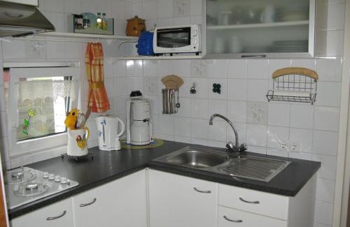 Onderdijk Apartment | Chalet direkt an der Gracht mit eigenem Bootsanlegesteiger