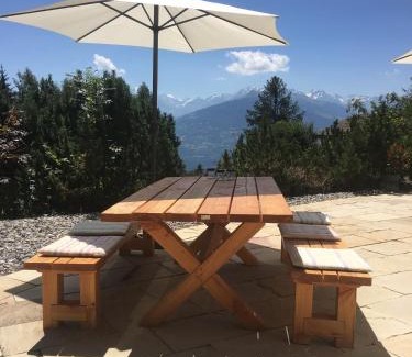 Arbaz House | Chalet Domaine de la Famille te Arbaz