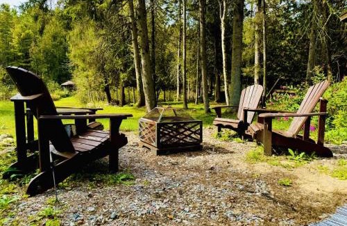 Sainte-Therese-de-la-Gatineau Ski Chalet | Chalet du Ruisseau Enjoy nature all year long