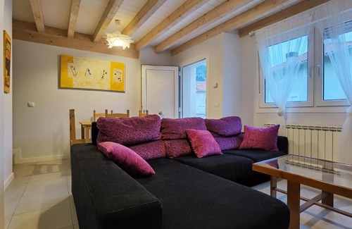 Arredondo Apartment | Chalet en la Montaña junto a 2 Ríos en Cantabria