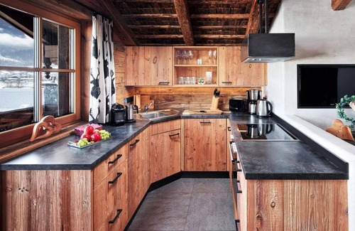 Hundsdorfl Apartment | Chalet for 2-6 persons (2 bedrooms, 2 bathrooms) - Almdorf Flachau and Promi Alm