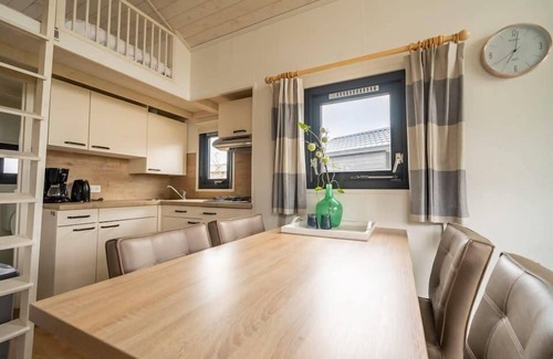 Nunspeet House | Chalet for 4 persons with terrace