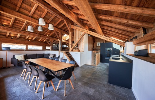 Saint-Marcel Ski Chalet | Chalet Saint Louis Peclet, luxury in the heart of the 3 Valleys