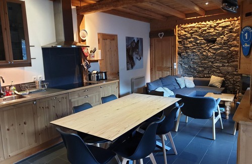 Saint-Marcel Ski Chalet | Chalet Saint Louis Peclet, luxury in the heart of the 3 Valleys