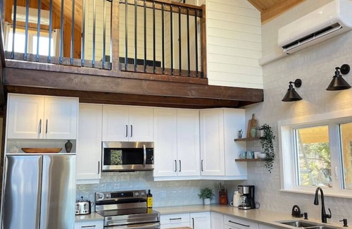 Cheticamp House | Chalet Gedouque, a tranquille retreat located on the Cabot Trail with waterfront views