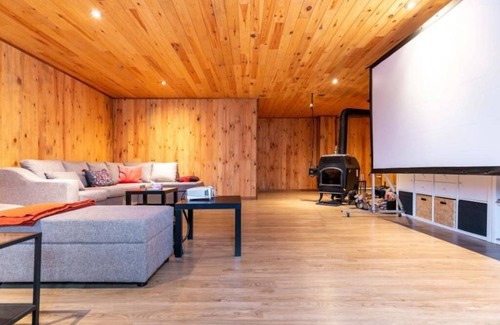 Val-Racine House | Chalet in a dark sky reserve