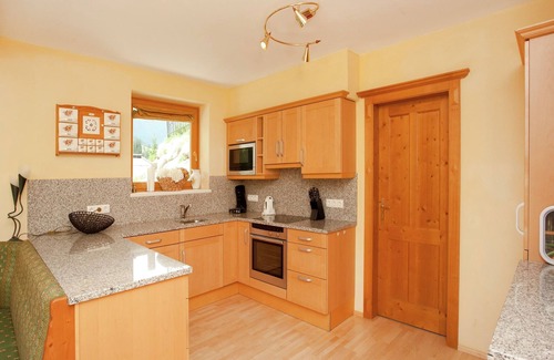 Hinterglemm Ski Chalet | Chalet in Saalbach near Ski Lift
