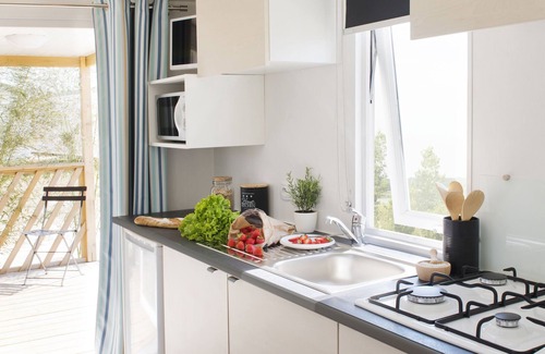 Wechelderzande Ski Chalet | Chalet in Antwerp near Bobbejaanland Park