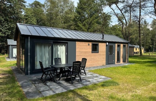 Beekbergen-Zuid Ski Chalet | Chalet in Beekbergen near Hoge Veluwe Park