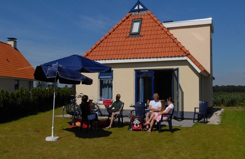 Suameer Villa | Chalet in Bergumermeer by the Canal