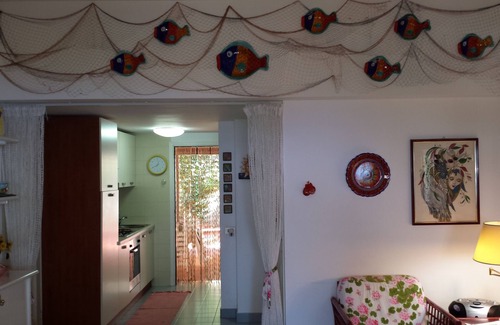 Macari House | Chalet in Makari very close to the sea with wonderful sunsets.