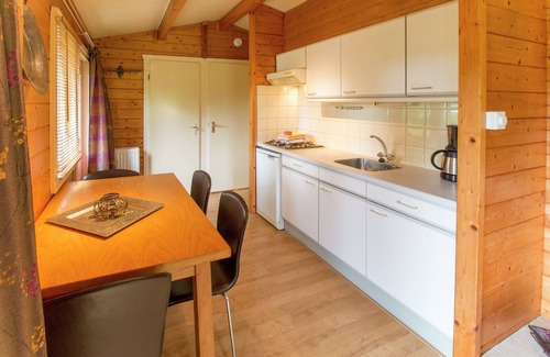 Ootmarsum Ski Chalet | Chalet in Overijssel with Spacious Terrace