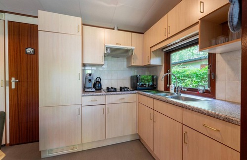 Ommen Ski Chalet | Chalet in Stegeren near Forest and Pond