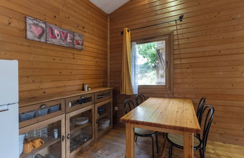 Darbres Ski Chalet | Chalet 'Jaune 4 - 5 Personnes' with Balcony and Wi-Fi