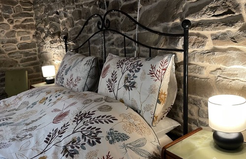 Borgo Val di Taro Ski Chalet | Chalet "La Casa nel Bosco" with Mountain View & Private Garden