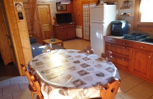 Champdray Ski Chalet | Chalet "La Palette" with Wifi in nature on a plot of 11 ares