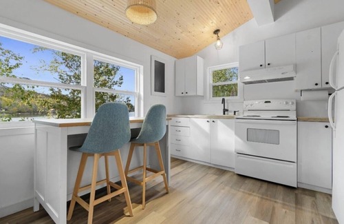 Saint-Aime-du-Lac-des-Iles Ski Chalet | Chalet Lac-des-iles