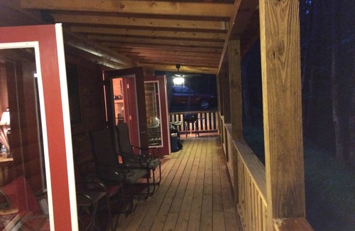 Murphy Cabin | Chalet Log Home In Peaceful Mountain Setting - That's Firefly Cabin