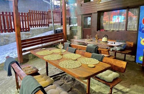 Petrosani Ski Chalet | Chalet Luna Parang