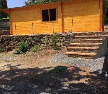 Les Vans Ski Chalet | CHALET MARYVONNE