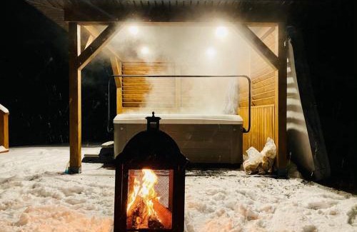 Saint-Faustin-Lac-Carre Ski Chalet | Chalet Mont Blanc Spa&Golf&Ski&NatureComfort Await