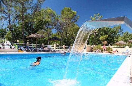 Saint-Paul-en-Foret Ski Chalet | Chalet Morea 25m² - 2 bedrooms air-conditioned 5 persons
