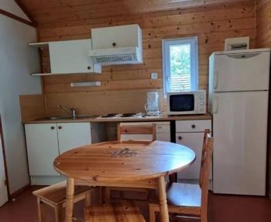 Lissac-sur-Couze Other | Chalet nature et lac dans parc résidentiel de loisirs