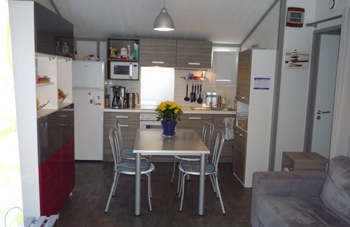 Sainte Gemme Ski Chalet | Chalet near Royan, Rochefort, Ile d'Oleron, quiet, Natura 2000 site
