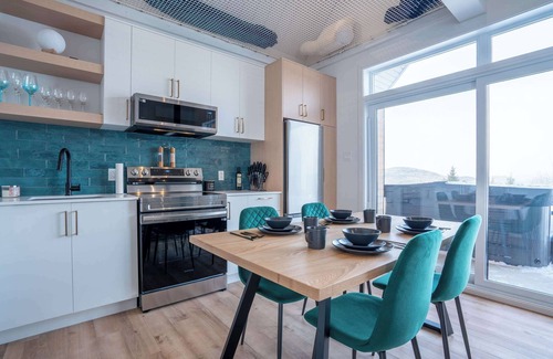 Saint Come Ski Chalet | Chalet OslÖ42 | Spa and Mountain